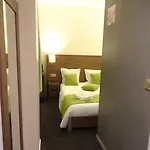 La Perle Montparnasse 2*