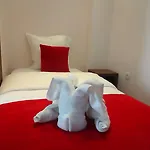 Ξενοδοχείο La Perle Montparnasse 2*