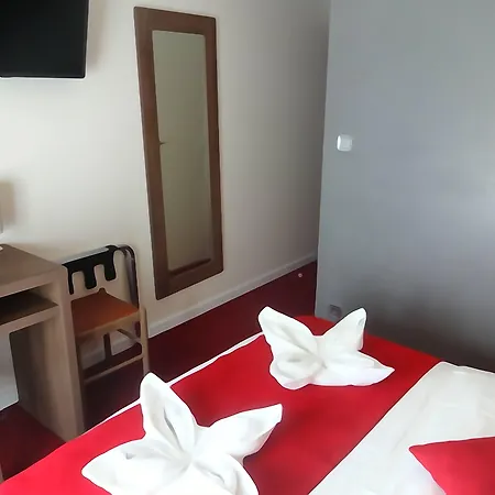 La Perle Montparnasse Hotel 2*