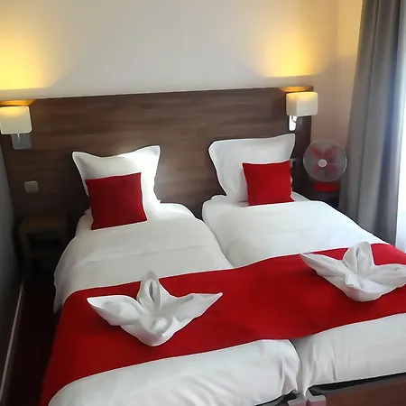 Hotel La Perle Montparnasse