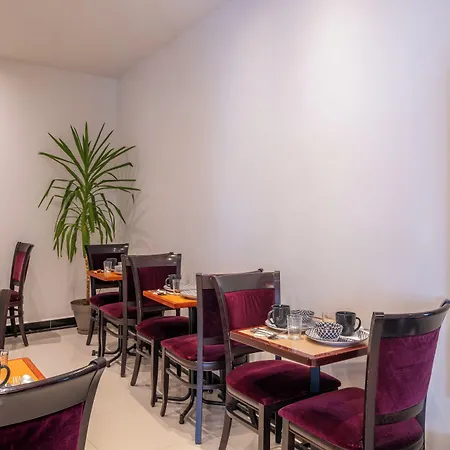 La Perle Montparnasse 2*