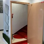 Hotel La Perle Montparnasse 2*