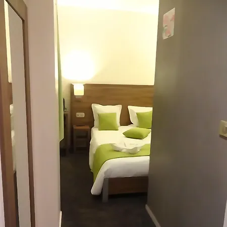 La Perle Montparnasse 2*