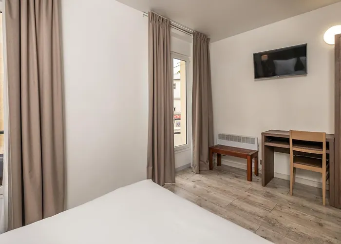 La Perle Montparnasse 2* Parijs