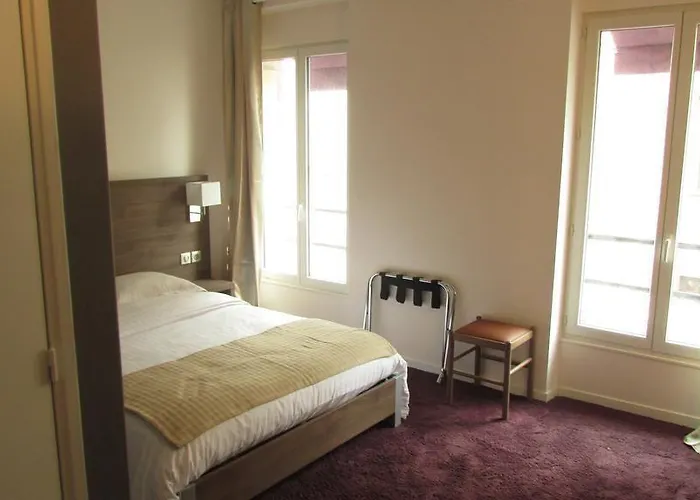 La Perle Montparnasse 2* Paris