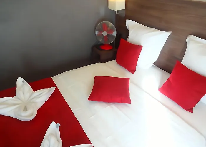 La Perle Montparnasse Parijs