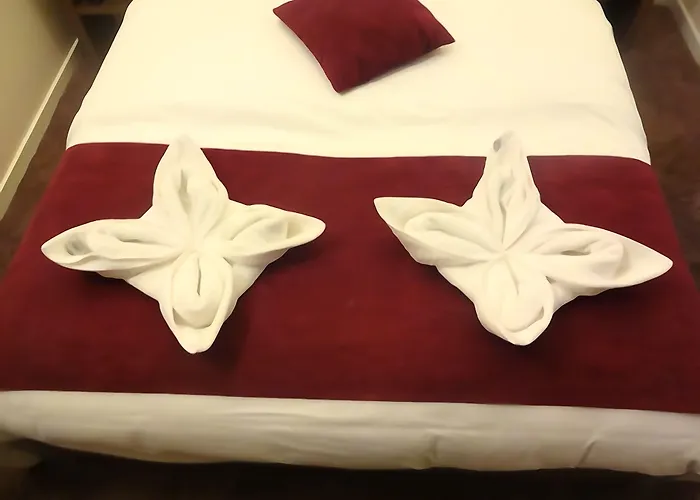 Hotel La Perle Montparnasse