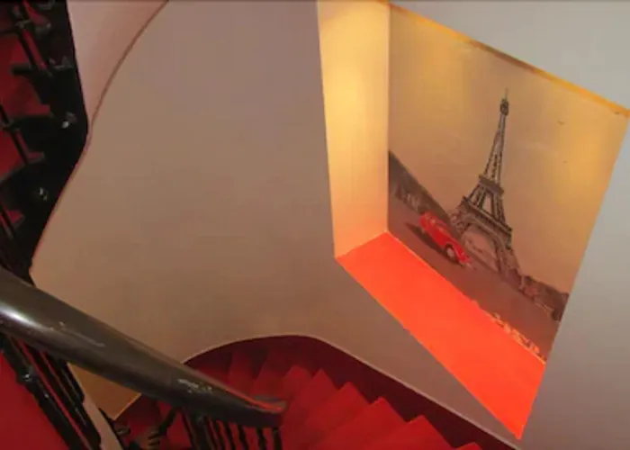 La Perle Montparnasse Hotel 2*